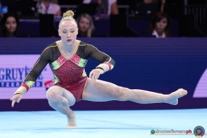 bel vaelen lisa ph simone ferraro sfa08443 copia